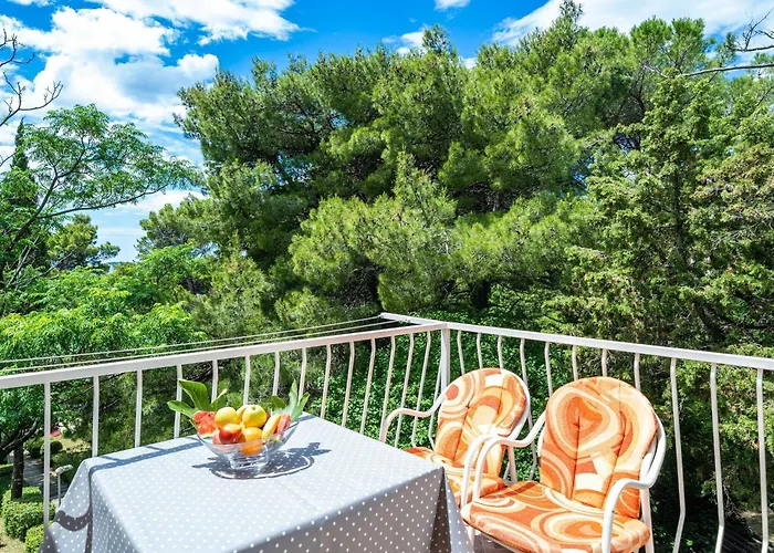 Appartement & Papa - With Balcony And Partial Sea View
