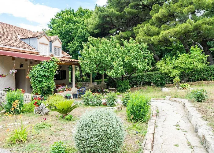 公寓 & Papa - With Balcony And Partial Sea View *